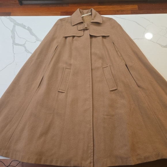 Twelfth Street Wool Cape Arm Holes Collared Mid Length Tan Brown Size Small USA - Picture 10 of 14